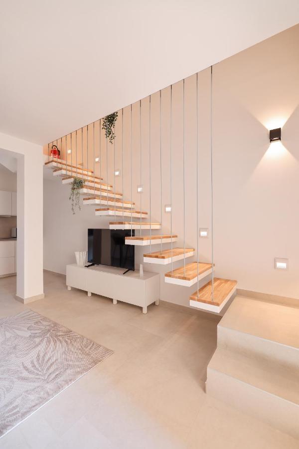 Apartments Mila Sveti Filip i Jakov Exterior photo